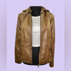 🤎NWOT!! SEBBY FAUX LEATHER JACKET! REMOVABLE HOOD FOR CHANGE OF SEASONS!
